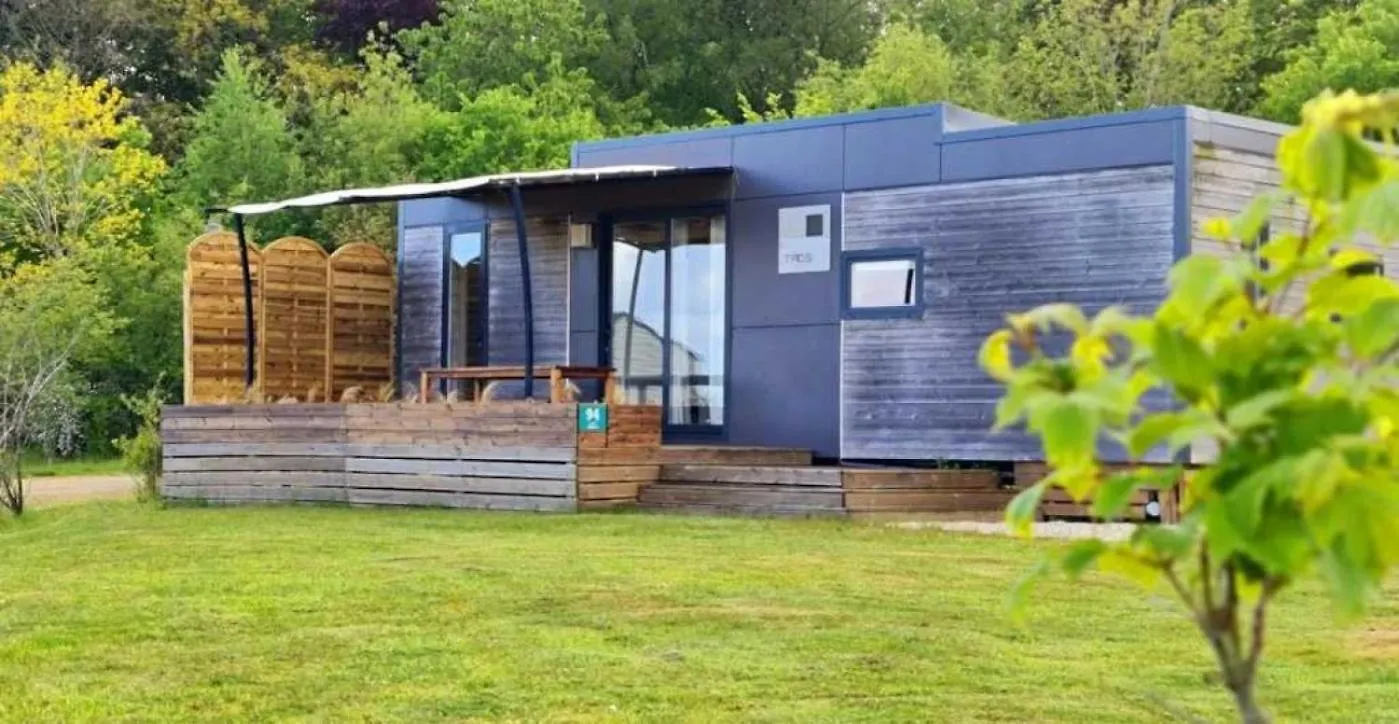 Camping 3 Etoiles - Piscine - Ccbaicb Loudeac